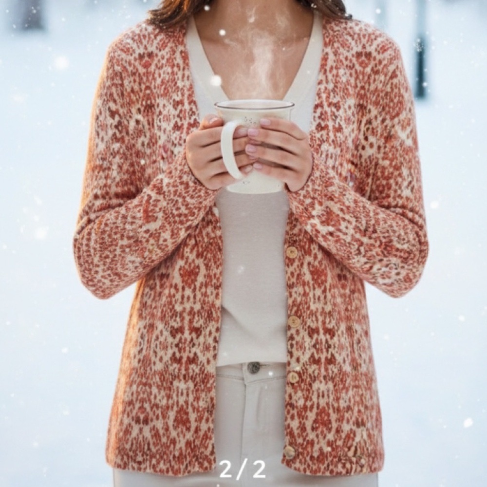 Merona Women's Sweater in Red and Cream